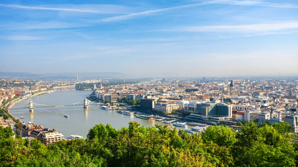 CRUZEIRO PELO DANÚBIO - Passau · Vale do Wachau · Viena · Dürnstein · Linz · Passau