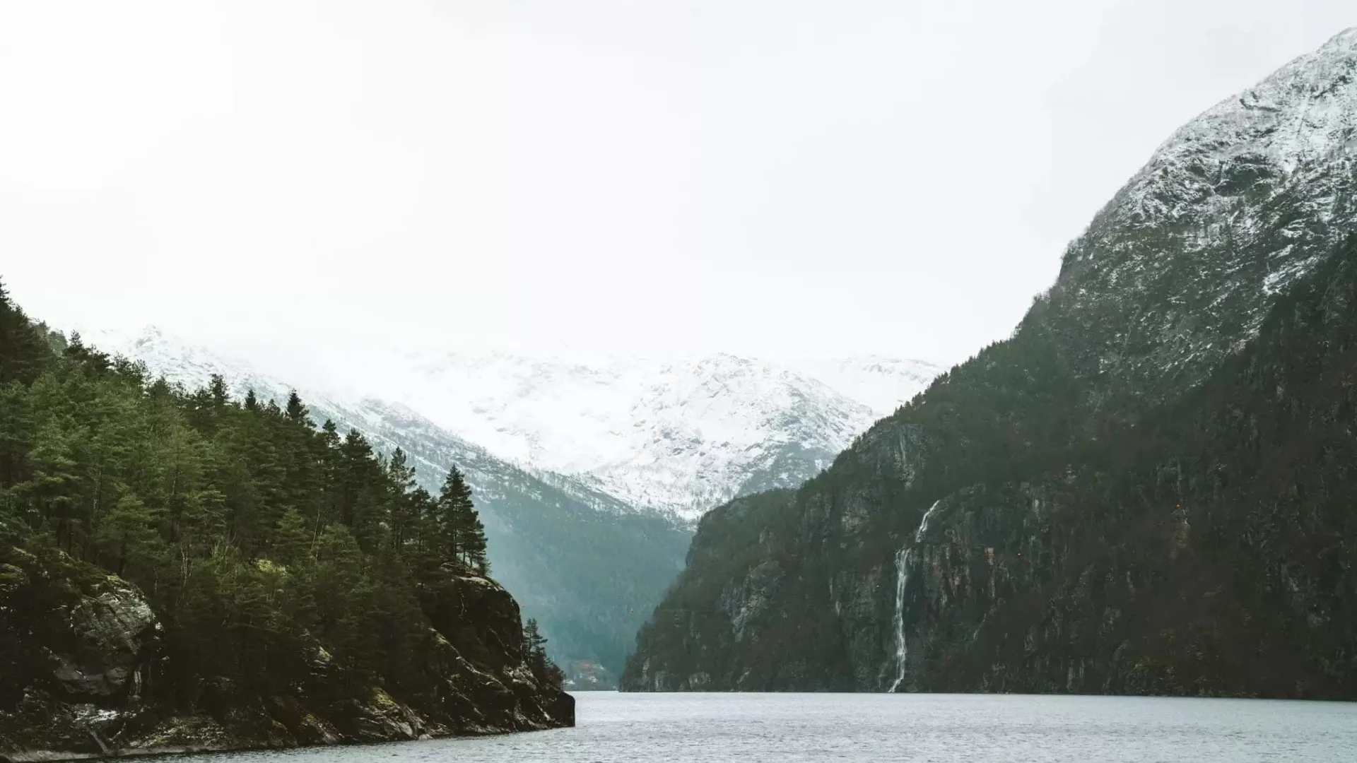 Descubra os Fjords: A Grande Oportunidade da Temporada Ártica