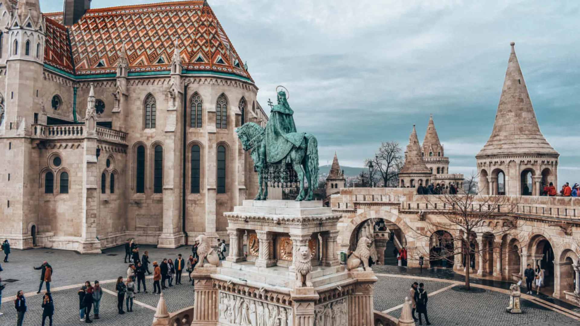 Suiça com Áustria + Budapeste