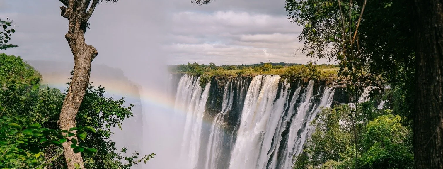 Uma jornada de luxo pelos rios e selvas da África Austral
